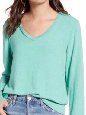 Wildfox Baggy Beach Jumper Mint V-Neck Lightweight Sweatshirt size M